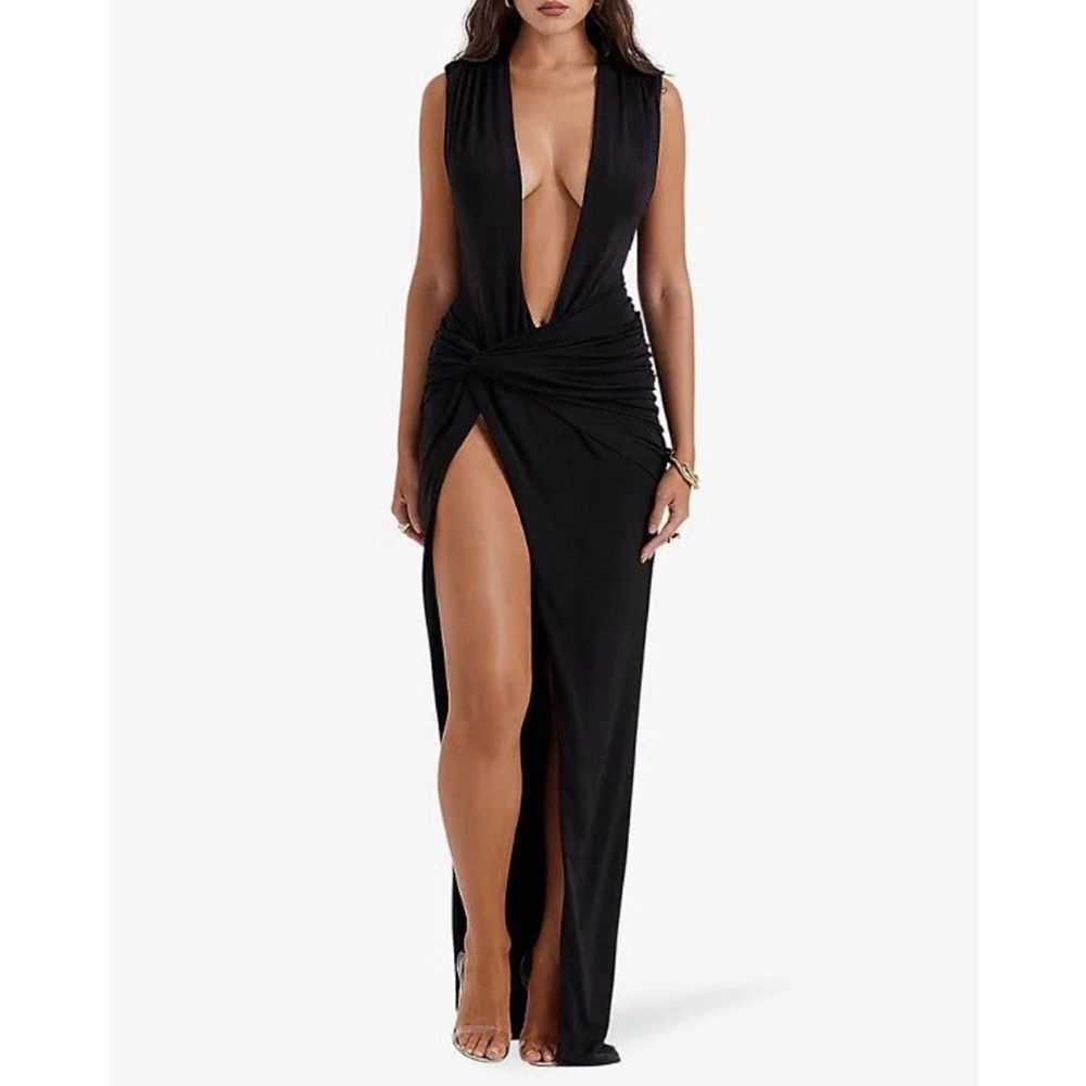 Larelle House of CB black Dress